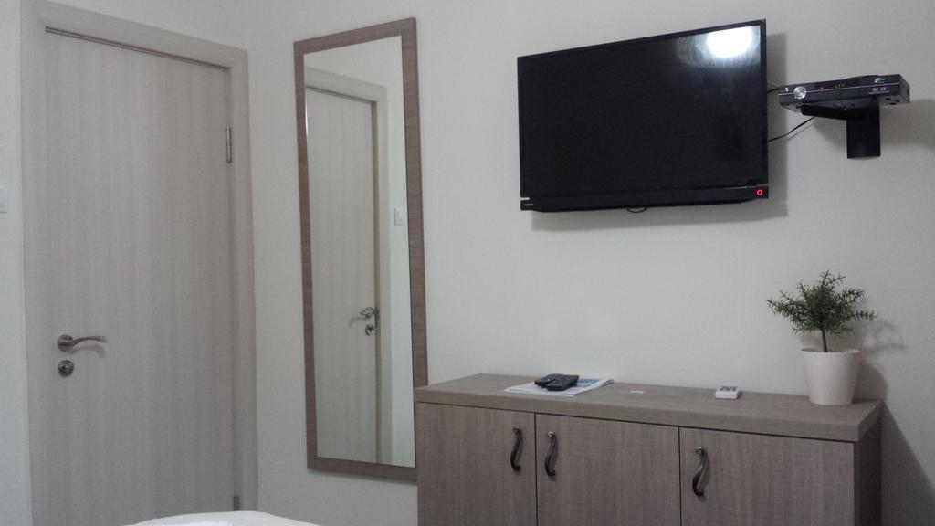 Apartments Fortunella Budva Habitación foto