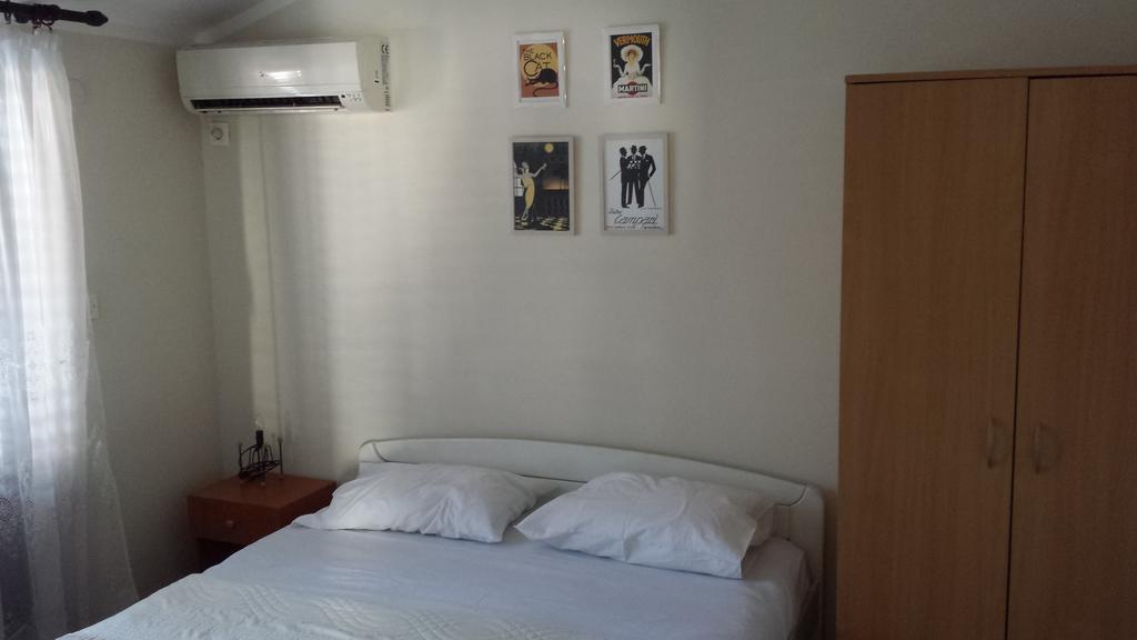 Apartments Fortunella Budva Habitación foto